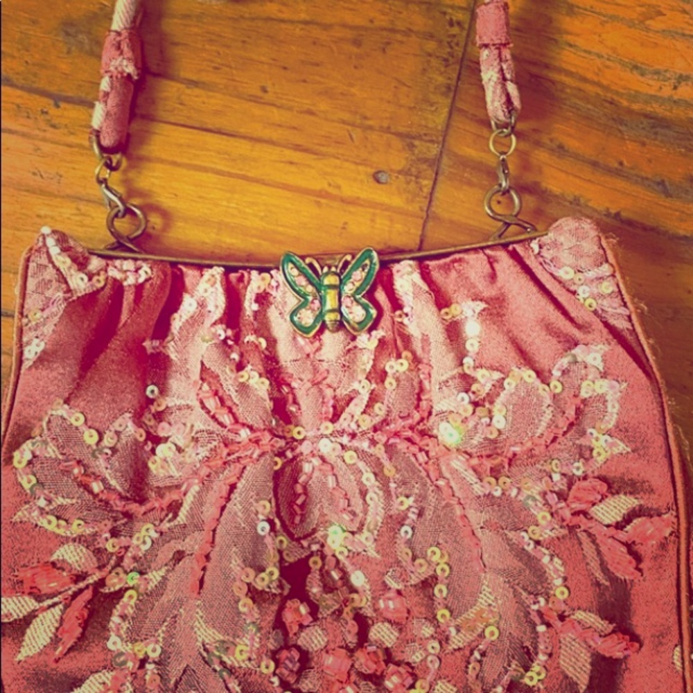My first beaded purse!